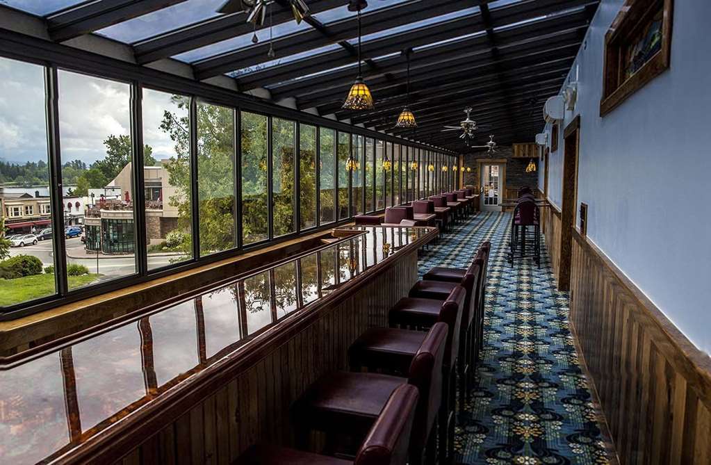 Bluebird Lake Placid Restaurace fotografie